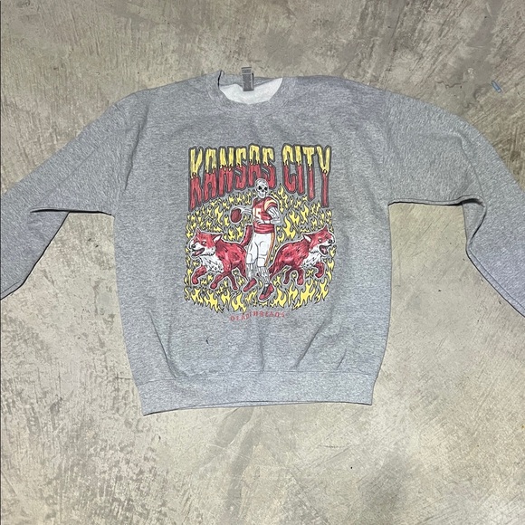Gray Kansas City Chiefs Graphic Men's Sweater - Picture 1 of 2